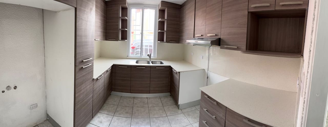 🏡✨ Casa en venta en San Ángel – Zona 2 ✨🏡 — Casa en Venta en Zona 2, Guatemala, Ciudad — foto 2 de 4
