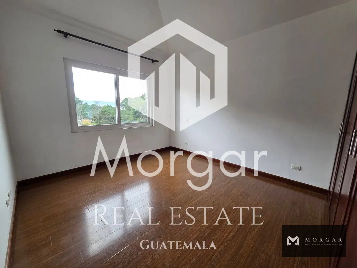 Casa en alquiler en Zona 16 de 4 dormitorios en $ 1,600 — Casa en Alquiler en Zona 16, Guatemala, Ciudad — foto 8 de 12