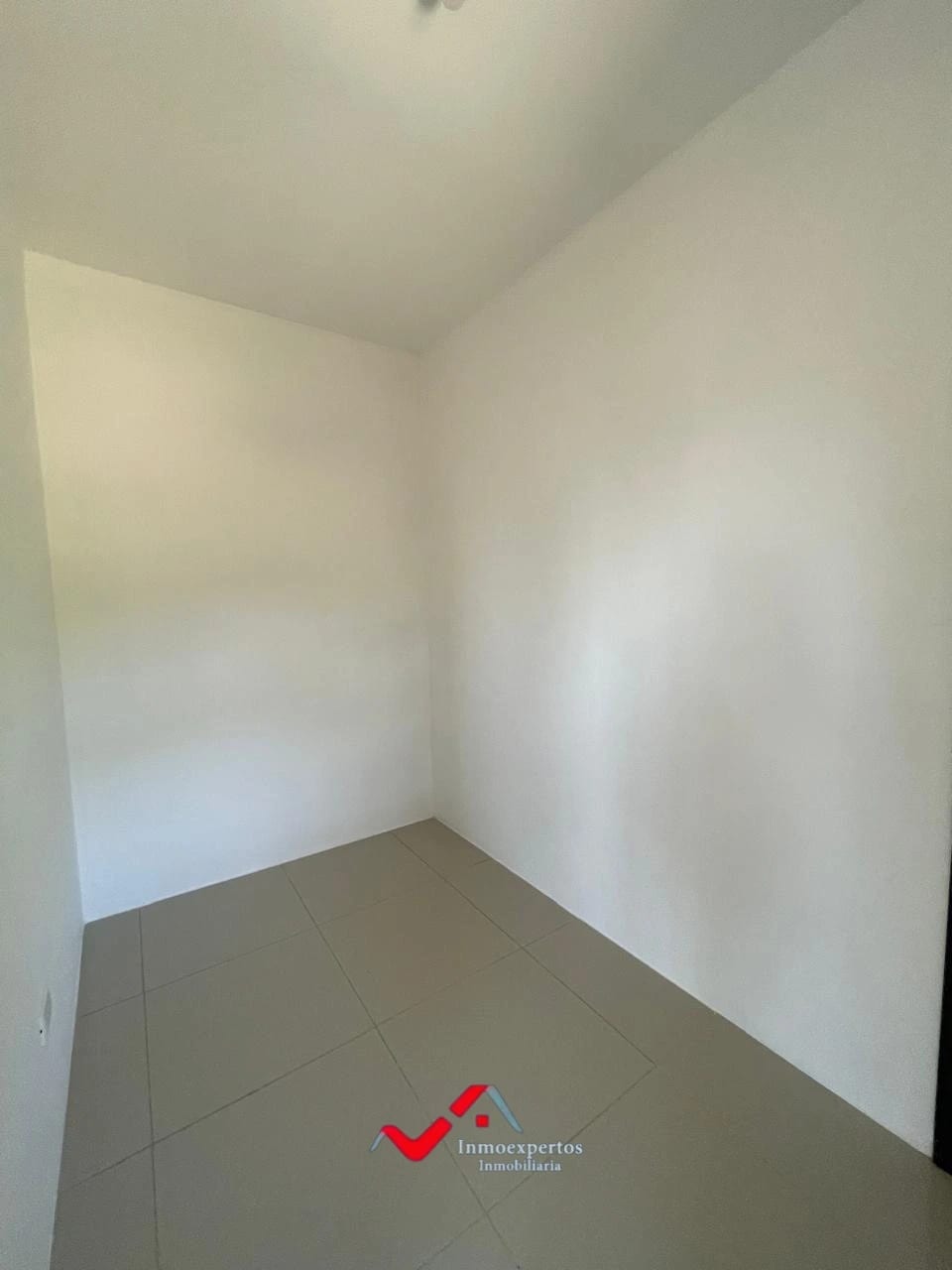 CASA EN VENTA EN ZONA 16 — Casa en Venta en Zona 16, Guatemala, Ciudad — foto 6 de 17