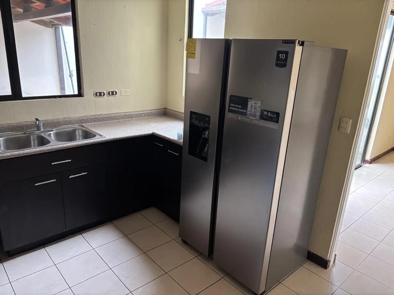 CASA EN VENTA CARRETERA A EL SALVADOR KM. 19.8 CONDOMINIO LOS MANZANILLOS — Casa en Venta en Las Manzanillas, Carretera a El Salvador, Guatemala, Ciudad — foto 6 de 17