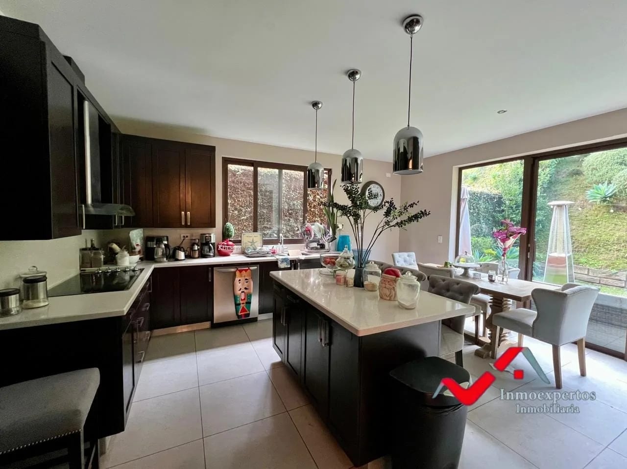CASA EN VENTA CARRETERA A EL SALVADOR KM 15, RESIDENCIAS CONCEPCION — Casa en Alquiler en Carretera a El Salvador, Guatemala, Ciudad — foto 10 de 17