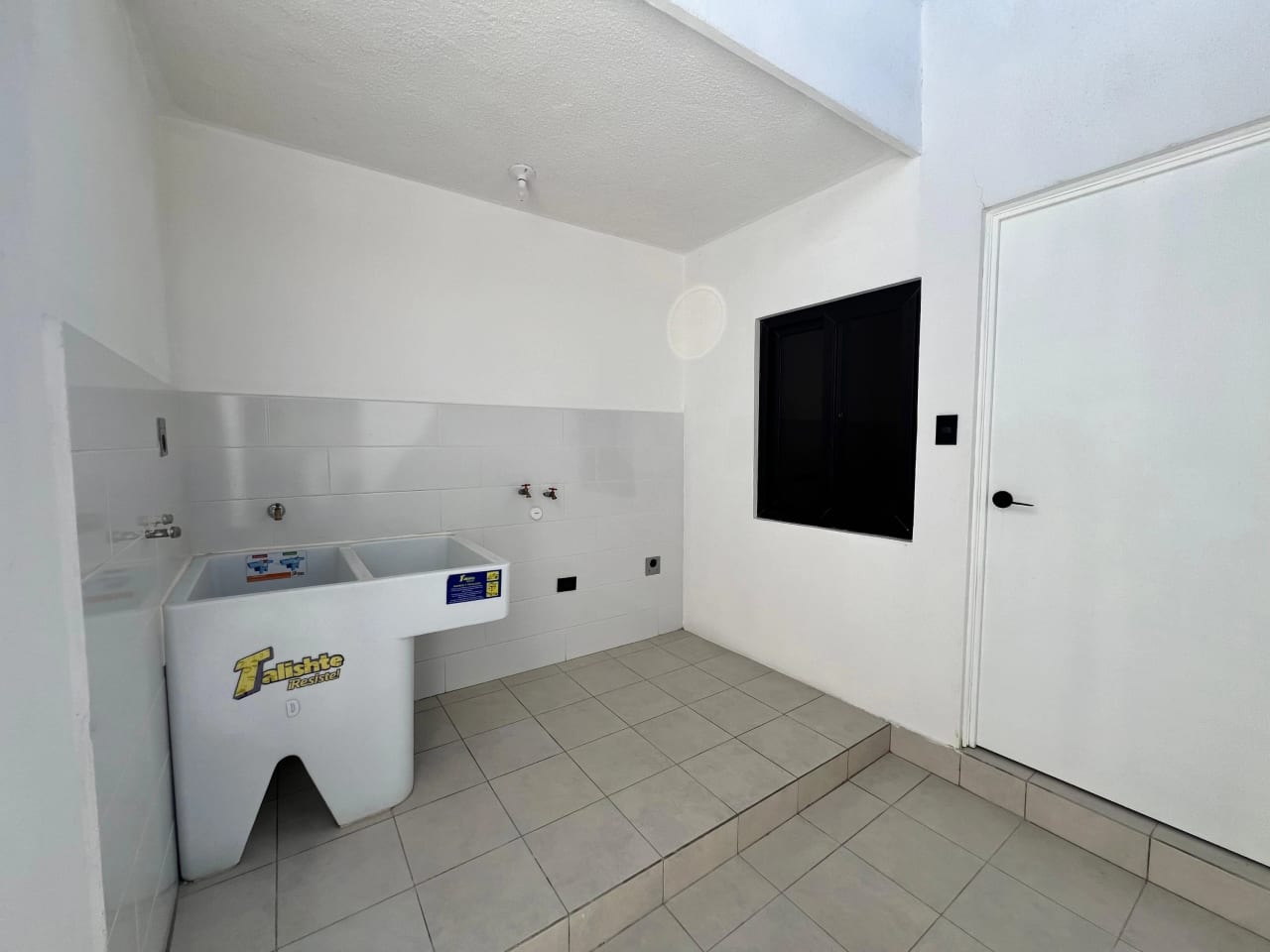 CASA EN VENTA EN FAIJANES KM 27 — Casa en Venta en Carretera a El Salvador, Guatemala, Ciudad — foto 15 de 17