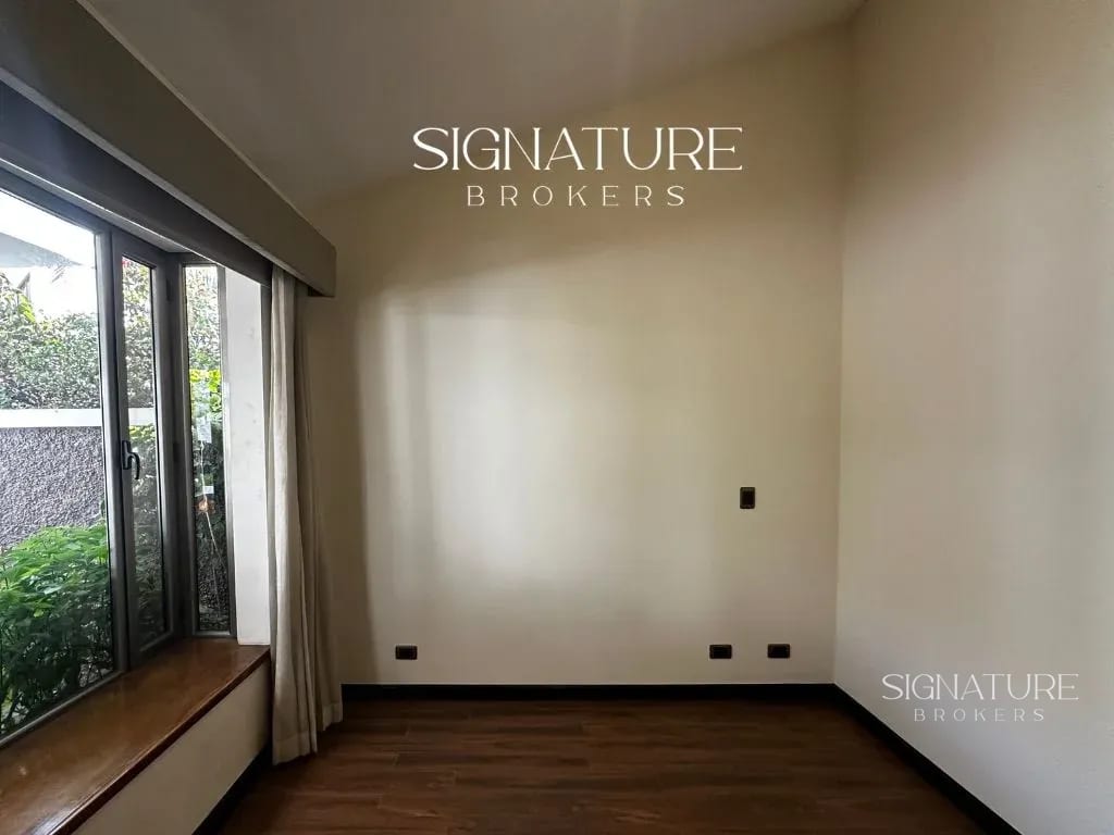 Casa en Venta - Col. El Prado, Z.10 — Casa en Venta en Zona 10, Guatemala, Ciudad — foto 3 de 9