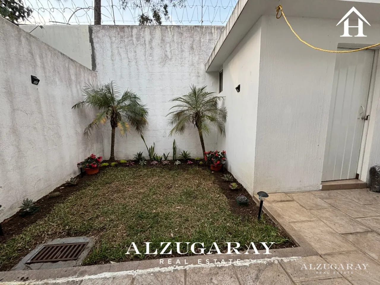 CASA EN RESIDENCIAL Z.16 - 4 HAB./ NUEVAS CASCADAS — Casa en Alquiler en Zona 16, Guatemala, Ciudad — foto 4 de 7