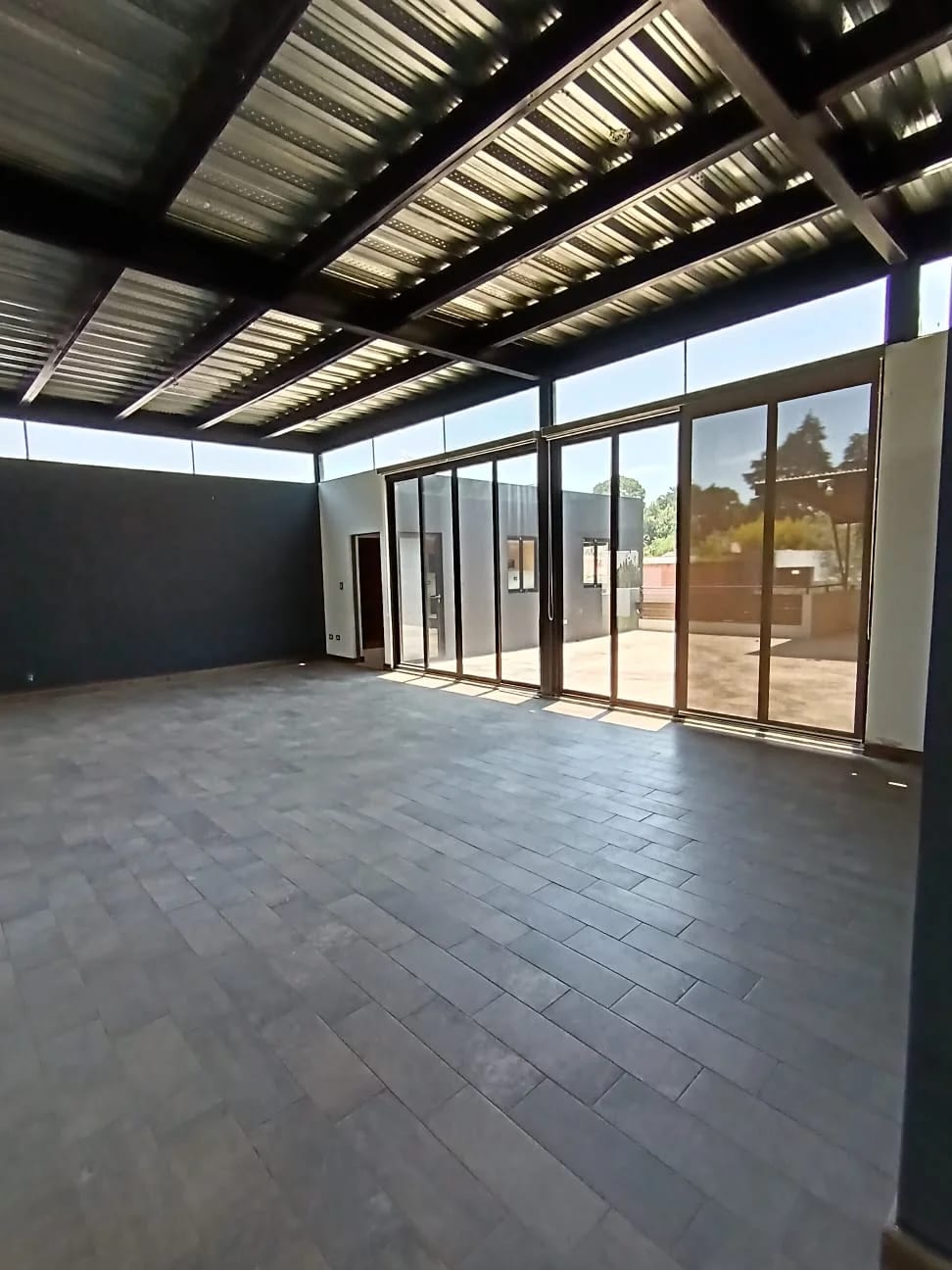 Casa en venta - Residenciales San Antonio Km.16.5 CAES — Casa en Venta en Carretera a El Salvador, Guatemala, Ciudad — foto 4 de 16