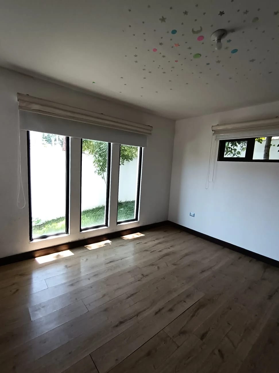 Casa en venta - Residenciales San Antonio Km.16.5 CAES — Casa en Venta en Carretera a El Salvador, Guatemala, Ciudad — foto 12 de 16