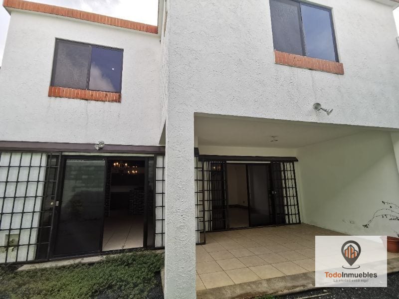 Casa en Venta en Portal de San Isidro 3 — Casa en Venta en Portal de San Isidro III, Zona 16, Guatemala, Ciudad — foto 5 de 13