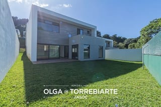 Casa en Condominio Portal Verde — Casa en Venta en Santa Catarina Pinula, Guatemala, Ciudad — miniatura 1 de 12