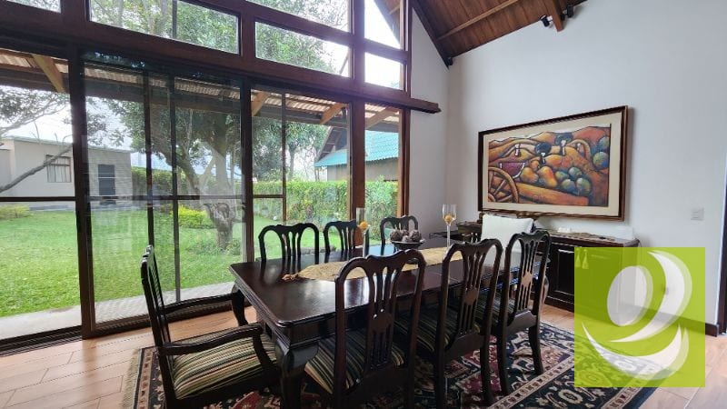 VENDO CASA EN CONDOMINIO ENTRADA A SAN MIGUEL DUEÑAS SACATEPEQUEZ — Casa en Venta en Antigua, Sacatepéquez — foto 4 de 15