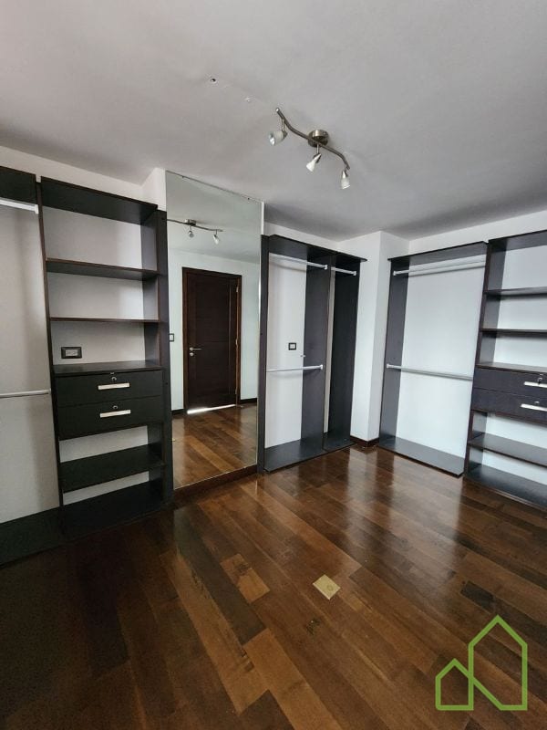 Casa en Venta a 5 minutos de Pradera zona 10 — Casa en Venta en Santa Catarina Pinula, Guatemala, Ciudad — foto 6 de 15