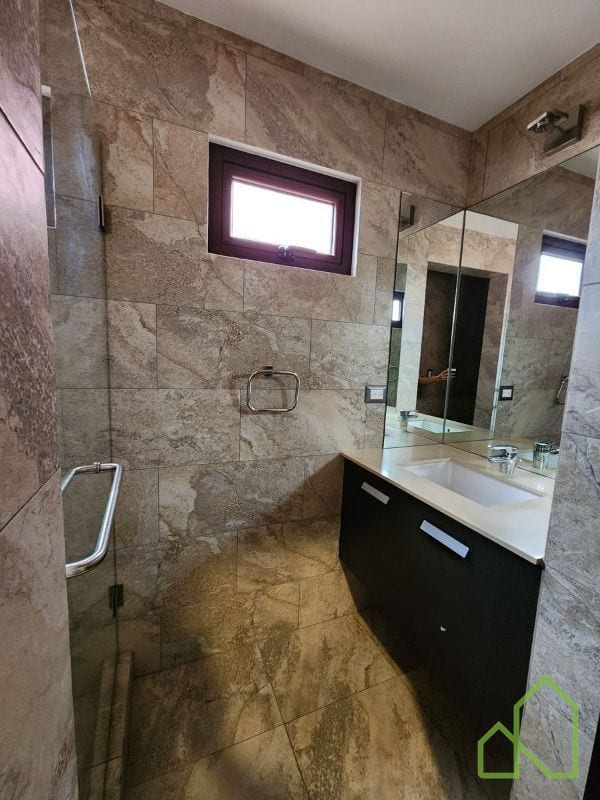 Casa en Venta a 5 minutos de Pradera zona 10 — Casa en Venta en Santa Catarina Pinula, Guatemala, Ciudad — foto 11 de 15