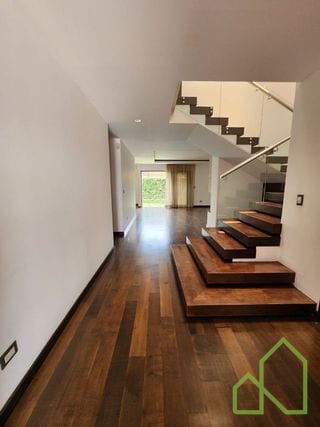 Casa en Venta a 5 minutos de Pradera zona 10 — Casa en Venta en Santa Catarina Pinula, Guatemala, Ciudad — miniatura 14 de 15