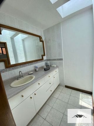EN RENTA CASA ZONA 15 JARDIN DE SAN LAZARO — Casa en Alquiler en San Lázaro, Zona 15, Guatemala, Ciudad — miniatura 6 de 10