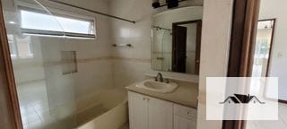 EN RENTA CASA ZONA 14 LA CAÑADA 325 mts2 — Casa en Alquiler en La Cañada, Zona 14, Guatemala, Ciudad — miniatura 4 de 17