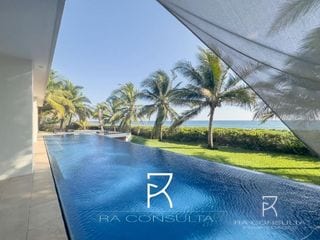 Casa frente al mar en Monterrico — Casa en Venta en Monterrico, Santa Rosa — miniatura 1 de 10