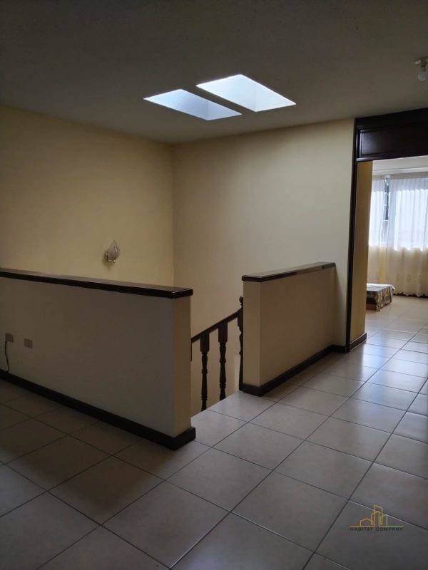 Casa en alquiler Condominio Santa Mónica Km 16.5 CAES entrada Olmeca y Don Justo — Casa en Alquiler en Santa Monica III, Carretera a El Salvador, Guatemala, Ciudad — foto 7 de 7