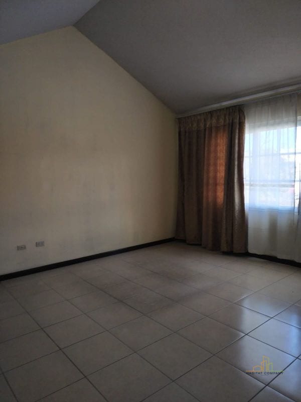 Casa en alquiler Condominio Santa Mónica Km 16.5 CAES entrada Olmeca y Don Justo — Casa en Alquiler en Santa Monica III, Carretera a El Salvador, Guatemala, Ciudad — foto 5 de 7