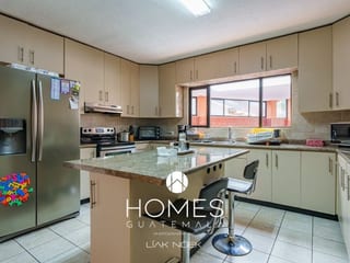 Casa en Venta,en Residencial El Horizonte Carretera El Salvador km 15.8. — Casa en Venta en El Horizonte, Carretera a El Salvador, Guatemala, Ciudad — miniatura 9 de 13