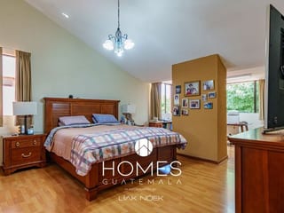 Casa en Venta,en Residencial El Horizonte Carretera El Salvador km 15.8. — Casa en Venta en El Horizonte, Carretera a El Salvador, Guatemala, Ciudad — miniatura 4 de 13