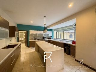 Casa en zona 14, 5ta avenida — Casa en Venta en Zona 14, Guatemala, Ciudad — miniatura 2 de 3