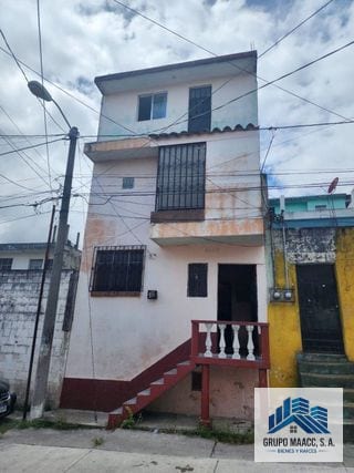  CASA  ZONA 18 CONDOMINIO LOS PINOS DENTRO GARITA — Casa en Venta en Zona 18, Guatemala, Ciudad — miniatura 3 de 10