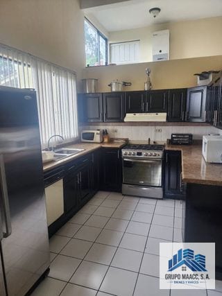 Vendo casa en Santa Rosalia  Carretera a el Salvador — Casa en Venta en Santa Rosalia La Laguna, Carretera a El Salvador, Guatemala, Ciudad — miniatura 2 de 16
