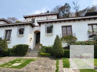 RENTA DE CASA AMUEBLADA EN LA ANTIGUA — Casa en Alquiler en Antigua, Sacatepéquez — miniatura 1 de 10