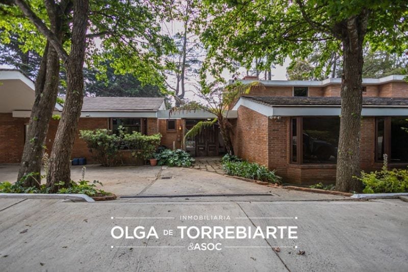 Casa en Condominio Santa María de los Pinos — Casa en Venta en Carretera a El Salvador, Guatemala, Ciudad — foto 1 de 17