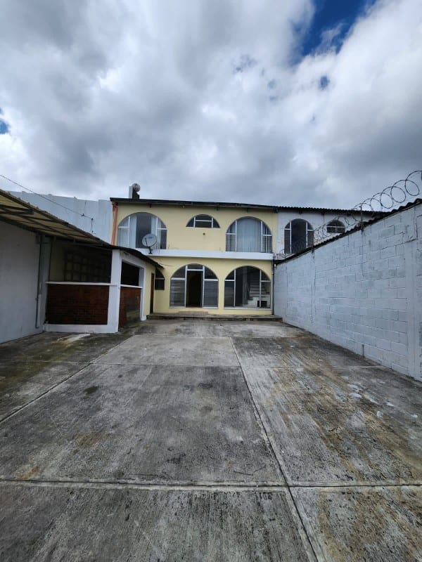 Propiedad en Calzada Roosevelt, Zona 2 de Mixco — Casa en Venta en Zona 2 Mixco, Guatemala, Ciudad — foto 1 de 5
