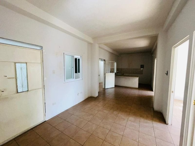 Alquilo o Vendo casa en Zona 1 las Victorias casa con 10 ambientes — Casa en Venta en Zona 1, Guatemala, Ciudad — foto 4 de 5