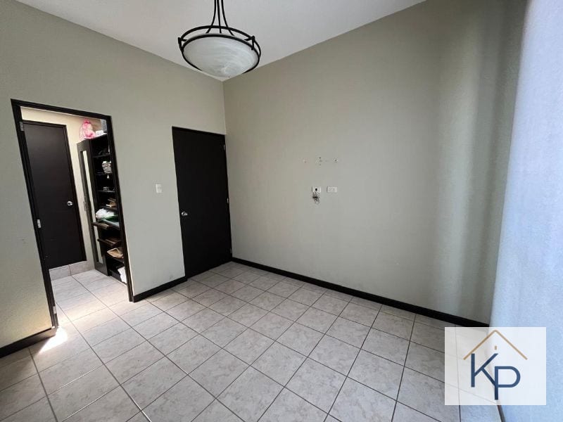Bonita casa en venta carretera a san José Pinula — Casa en Venta en Carretera a El Salvador, Guatemala, Ciudad — foto 10 de 16