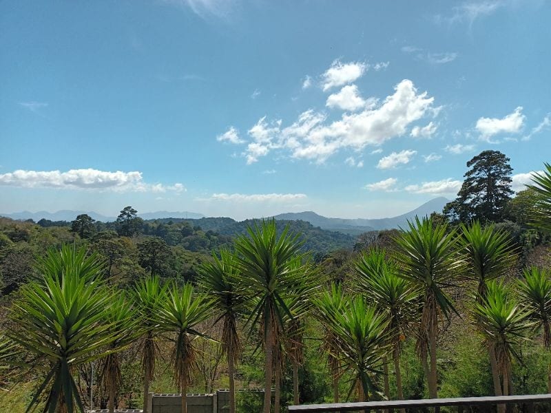 CASA EN VENTA CUMBRES DE LA ARBOLEDA KM 21.5 CAES — Casa en Venta en Cumbres de La Arboleda, Carretera a El Salvador, Guatemala, Ciudad — foto 8 de 13