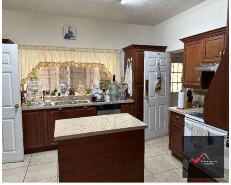 CASA EN VENTA KM 16.5 CARRETERA A EL SALVADOR TERRAVISTA — Casa en Venta en Carretera a El Salvador, Guatemala, Ciudad — foto 4 de 16