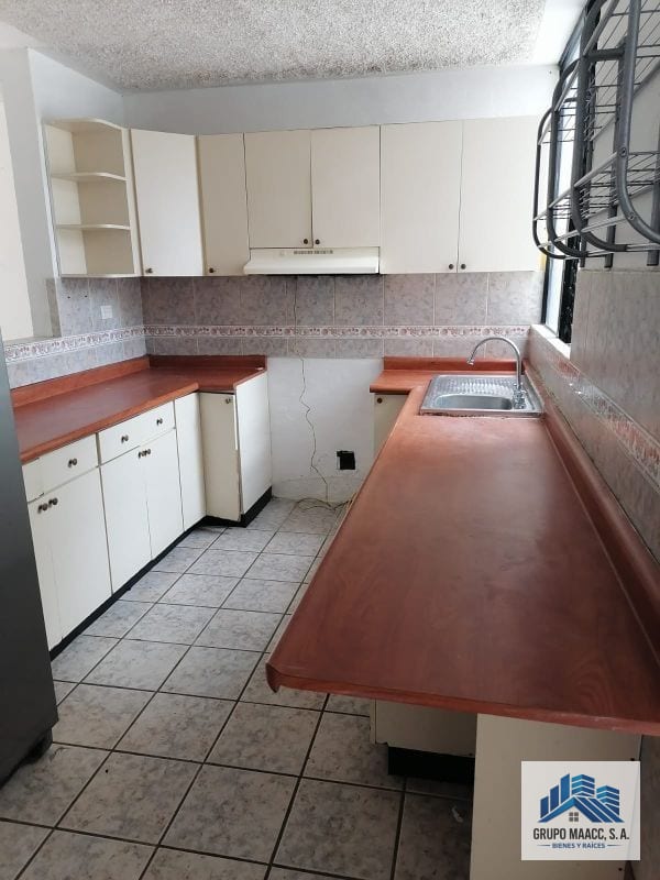 GANGA Vendo casa en condominio Maria Luisa Carretera a el Salvador km 19 — Casa en Venta en Carretera a El Salvador, Guatemala, Ciudad — foto 8 de 17