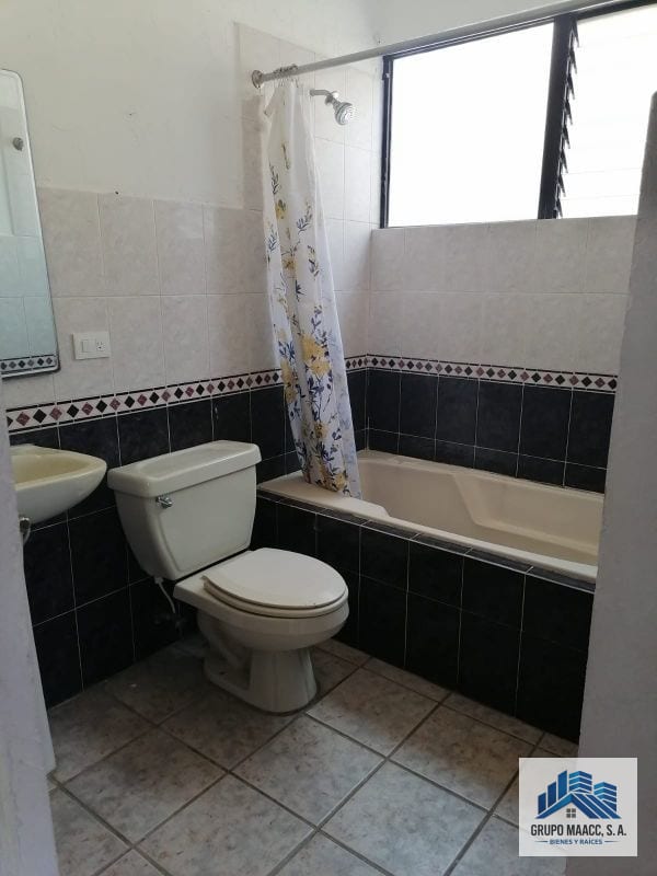 GANGA Vendo casa en condominio Maria Luisa Carretera a el Salvador km 19 — Casa en Venta en Carretera a El Salvador, Guatemala, Ciudad — foto 14 de 17