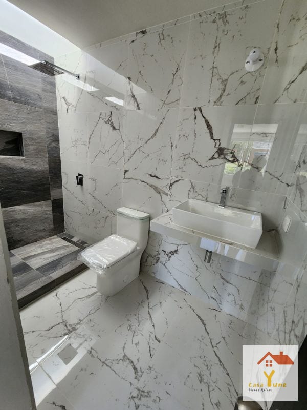 Casa en venta La Fontana Carretera Al Salvador km 25 Fraijanes — Casa en Venta en La Fontana I, Carretera a El Salvador, Guatemala, Ciudad — foto 9 de 12
