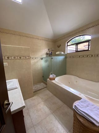 Casa en Casa y Campo en Venta — Casa en Venta en Carretera a El Salvador, Guatemala, Ciudad — miniatura 7 de 17