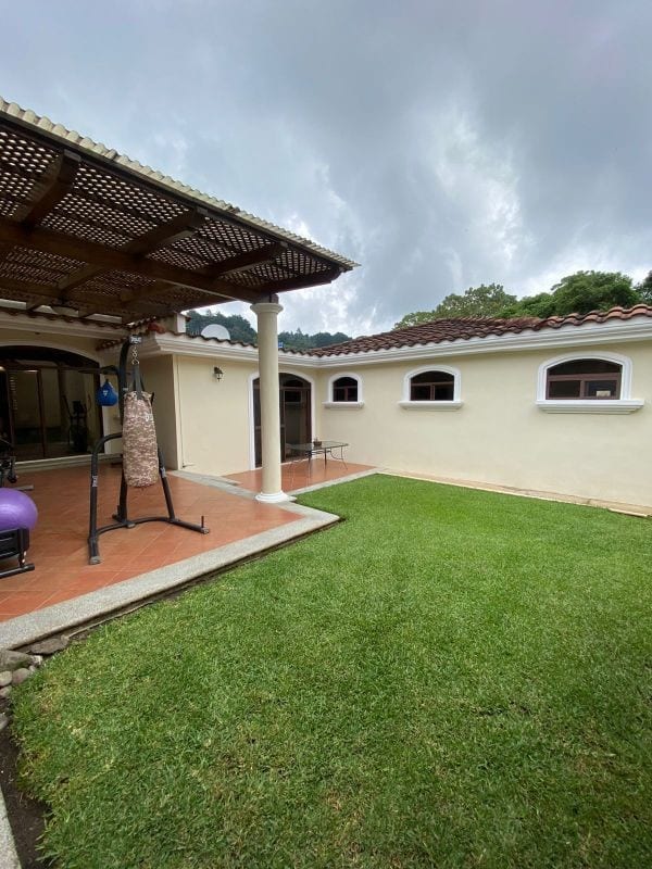 Casa en Casa y Campo en Venta — Casa en Venta en Carretera a El Salvador, Guatemala, Ciudad — foto 1 de 17
