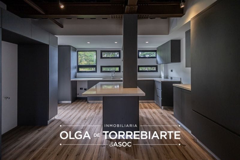 Casa en Residencias San Antonio — Casa en Venta en San Antonio, Carretera a El Salvador, Guatemala, Ciudad — foto 10 de 17