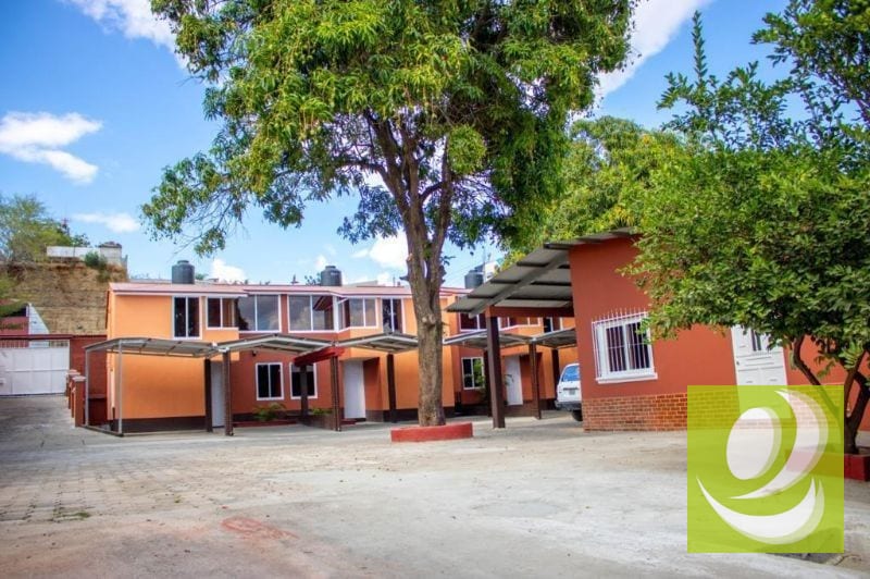 ATENCIÓN INVERSIONISTA VENTO 5 CASAS CON AMPLIO TERRENO EN CHIQUIMULA CENTRO — Casa en Venta en Chiquimula, Chiquimula — foto 11 de 12