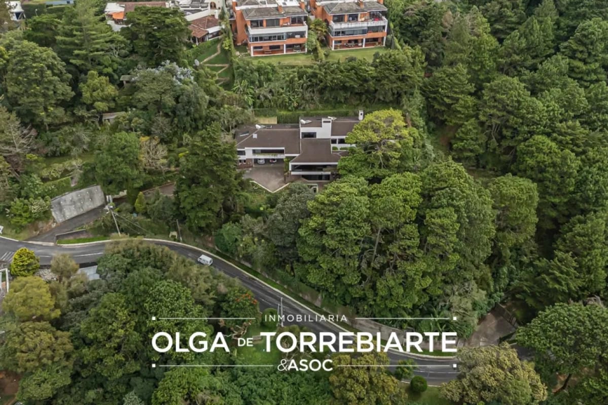 Casa en Condominio Montebello II — Casa en Venta en Montebello II, Carretera a El Salvador, Guatemala, Ciudad — foto 3 de 17