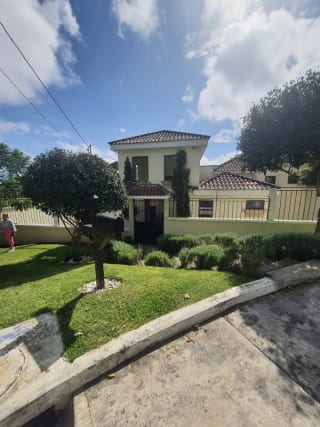 Casa en Venta  grande y linda en Paisajes de San Antonio, CAES — Casa en Venta en San Antonio, Carretera a El Salvador, Guatemala, Ciudad — miniatura 15 de 15