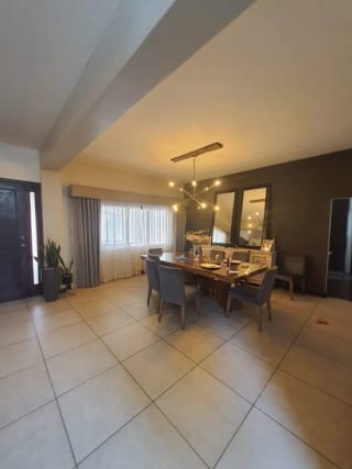 Casa en Venta  grande y linda en Paisajes de San Antonio, CAES — Casa en Venta en San Antonio, Carretera a El Salvador, Guatemala, Ciudad — miniatura 10 de 15