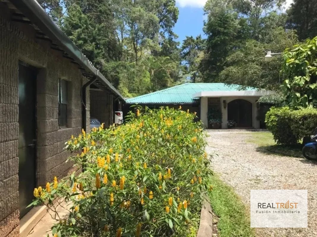 PROPIEDAD EN VENTA PARA DESARROLLO ZONA 16 — Casa en Venta en Zona 16, Guatemala, Ciudad — foto 6 de 6