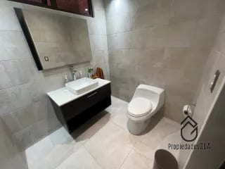 Casa con vista espectacular dentro de condominio en venta — Casa en Venta en Santa Catarina Pinula, Guatemala, Ciudad — miniatura 14 de 17