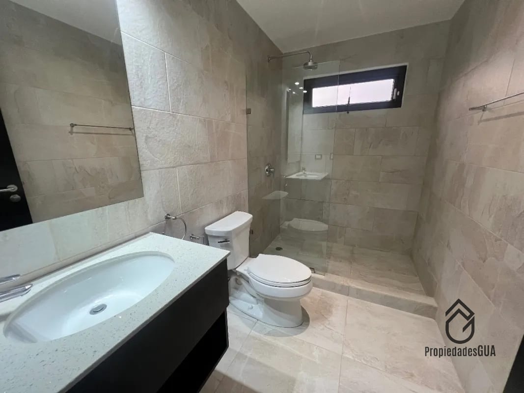 Casa con vista espectacular dentro de condominio en venta — Casa en Venta en Santa Catarina Pinula, Guatemala, Ciudad — foto 6 de 17