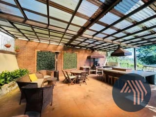 VENTA DE AMPLIA CASA - LOMAS DE SAN RAFAEL, KM 16 CES — Casa en Venta en Lomas de San Rafael, Carretera a El Salvador, Guatemala, Ciudad — miniatura 3 de 10