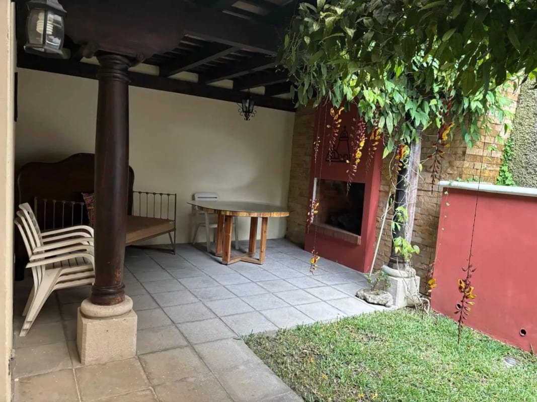 ALQUILER CASA AMUEBLADA A POCOS PASOS DEL CASCO DE ANTIGUA — Casa en Alquiler en Antigua, Sacatepéquez — foto 14 de 15