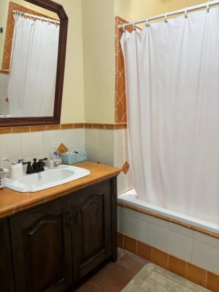 ALQUILER CASA AMUEBLADA A POCOS PASOS DEL CASCO DE ANTIGUA — Casa en Alquiler en Antigua, Sacatepéquez — miniatura 12 de 15