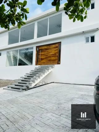 Tu Paraíso Privado en Puerto de Itzapa, Piscina, cancha y 4 Hermosas suites — Casa en Venta en Iztapa, Escuintla — miniatura 7 de 17